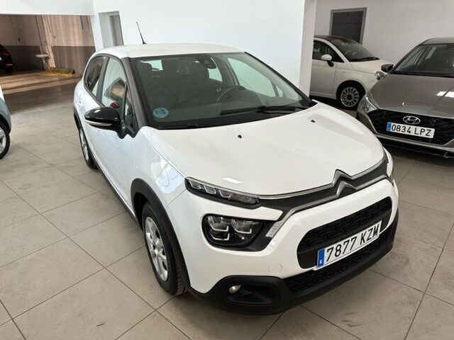 Blanco Usado 2019 Citroën C3 Feel Utilitario | 8850 € (Buen precio) - Imagen 1/4