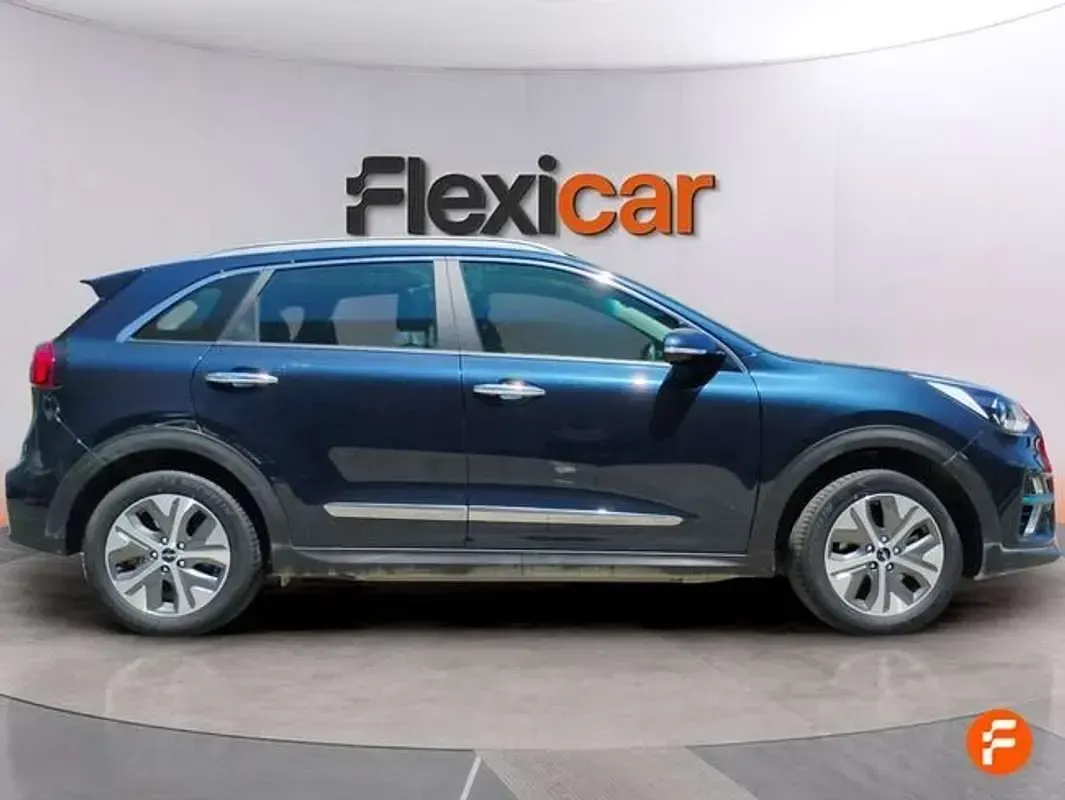 Usado Kia e-Niro 150 kW (204 CV) 2021 Azul SUV