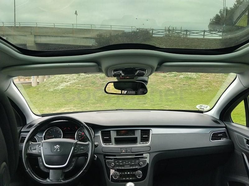 Usado Peugeot 508 SW Allure 140 CV (102 kW) 2014 Negro Familiar