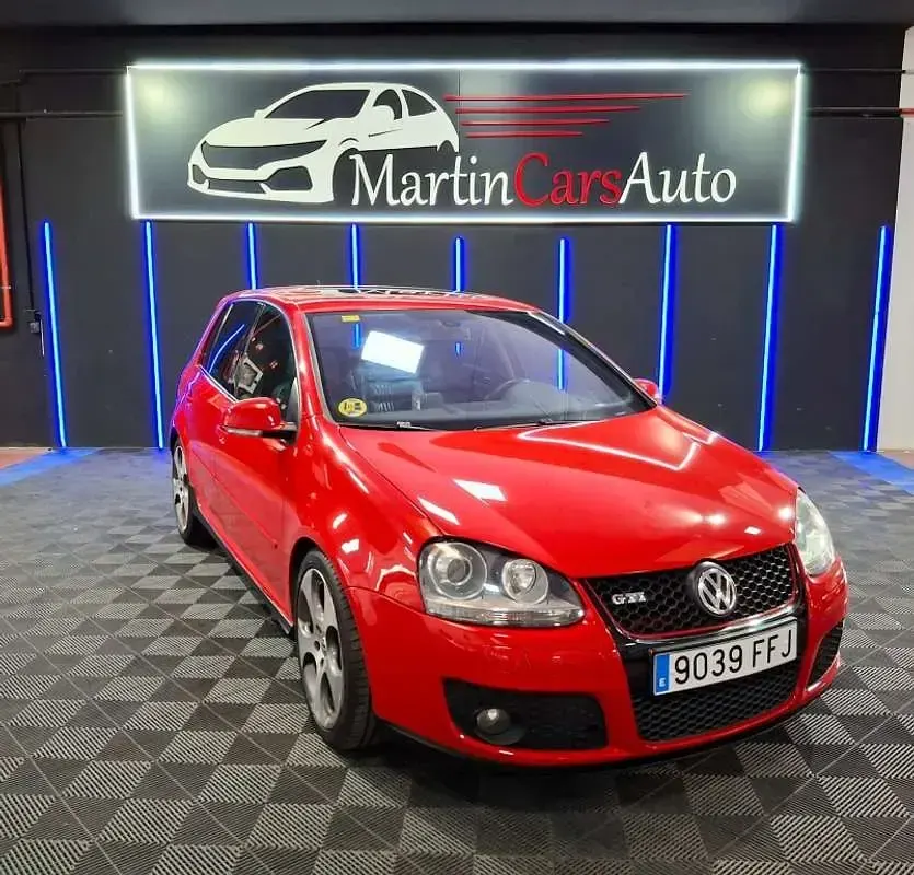 Usado VW Golf IV GTI 200 CV (147 kW) 2005 Rojo Utilitario