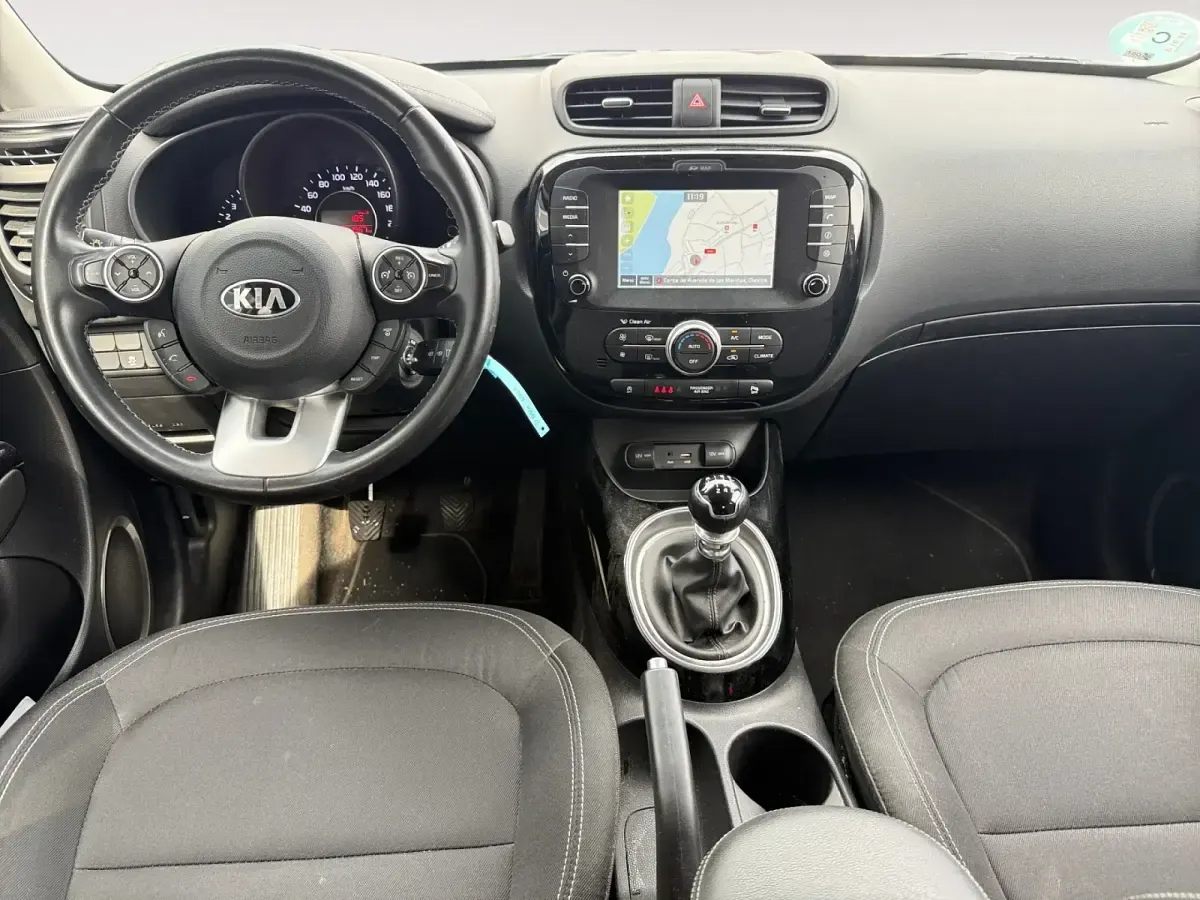 Usado Kia Soul 136 CV (100 kW) 2018 Rojo SUV