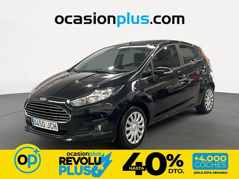 Usado Ford Fiesta Trend 82 CV (60 kW) 2015 Negro Utilitario