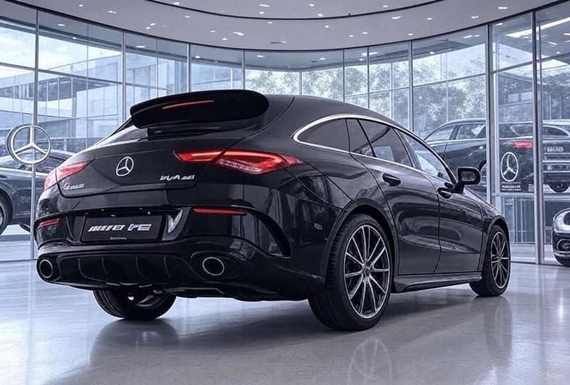 Usado Mercedes CLA35 AMG Shooting Brake AMG 306 CV (225 kW) 2023 Negro Familiar