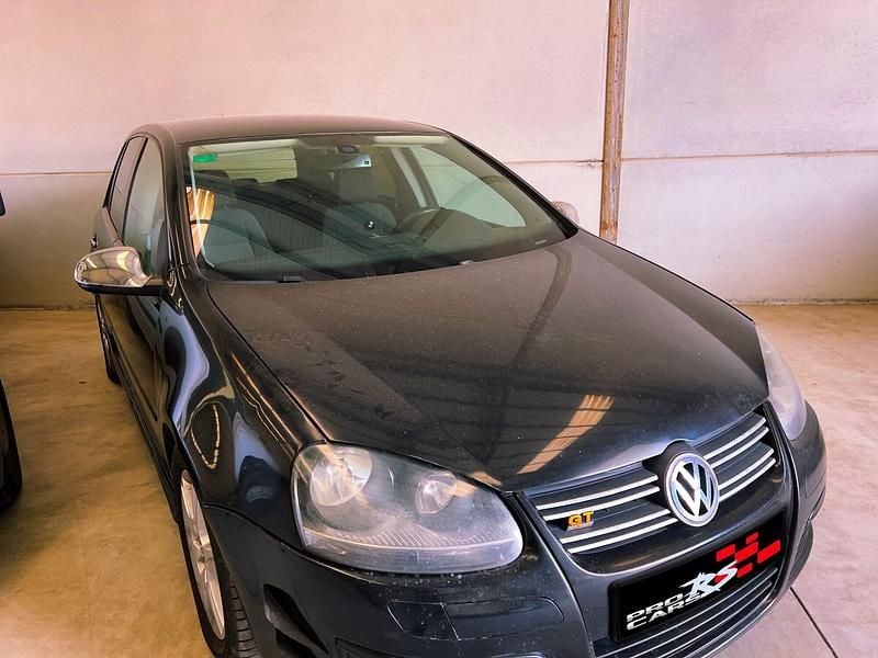 Negro Usado 2007 VW Golf V Conceptline Utilitario | 5800 € (Un poco caro) - Imagen 1/4
