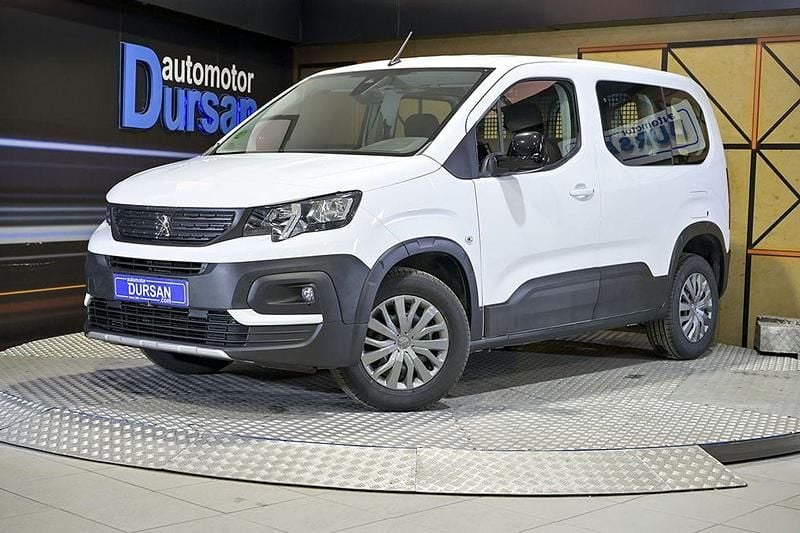 Usado Peugeot Rifter Business-Line 100 CV (73 kW) 2023 Blanco Monovolumen