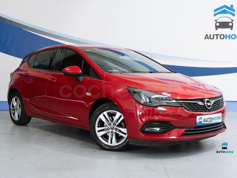 Usado Opel Astra GS Line 110 CV (80 kW) 2020 Rojo Berlina