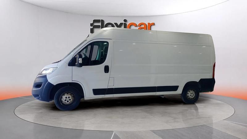 Usado Citroën Jumper 140 CV (102 kW) 2022 Blanco Monovolumen