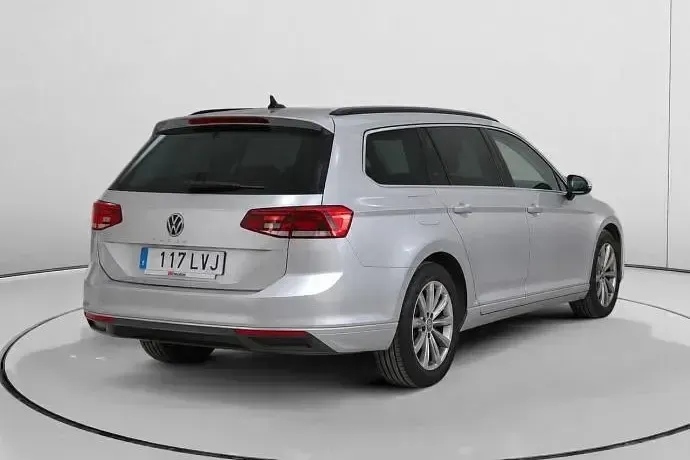 Usado VW Passat Executive 122 CV (89 kW) 2021