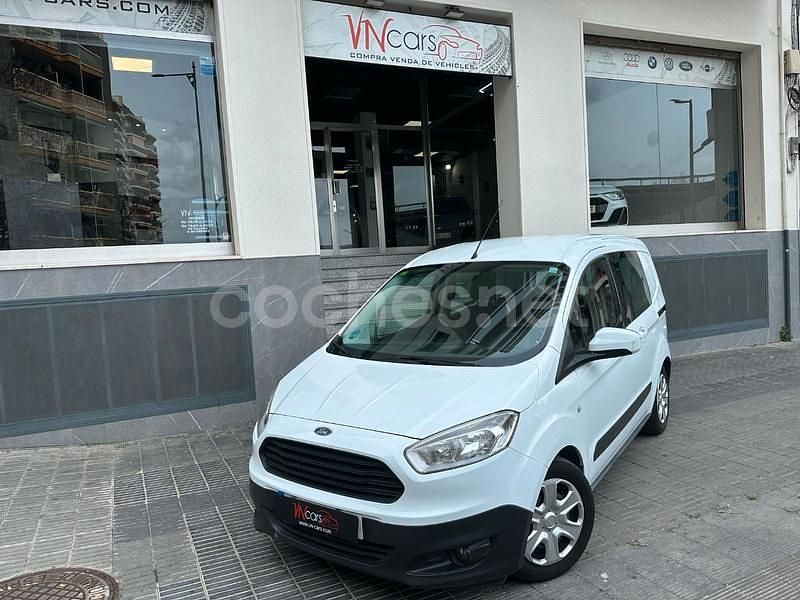 Blanco Usado 2019 Ford Tourneo Courier Ambiente Monovolumen | 11.990 € (Precio justo) - Imagen 1/4
