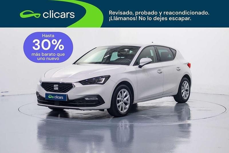 Usado Seat Leon Style 116 CV (85 kW) 2021 Blanco Utilitario