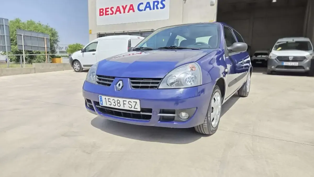 Usado Renault Clio Authentique 75 CV (55 kW) 2007 Azul Utilitario