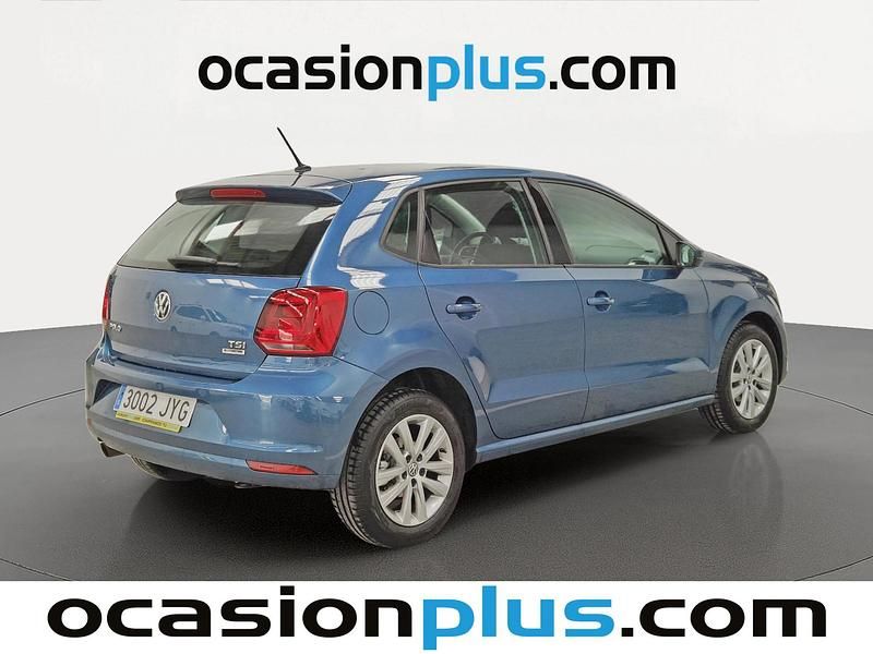 Usado VW Polo Advance 90 CV (66 kW) 2017 Azul Utilitario
