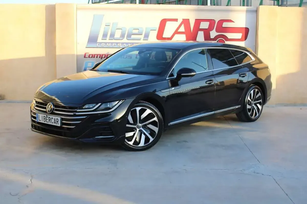 Usado VW Arteon R-line 150 CV (110 kW) 2021 Negro Familiar