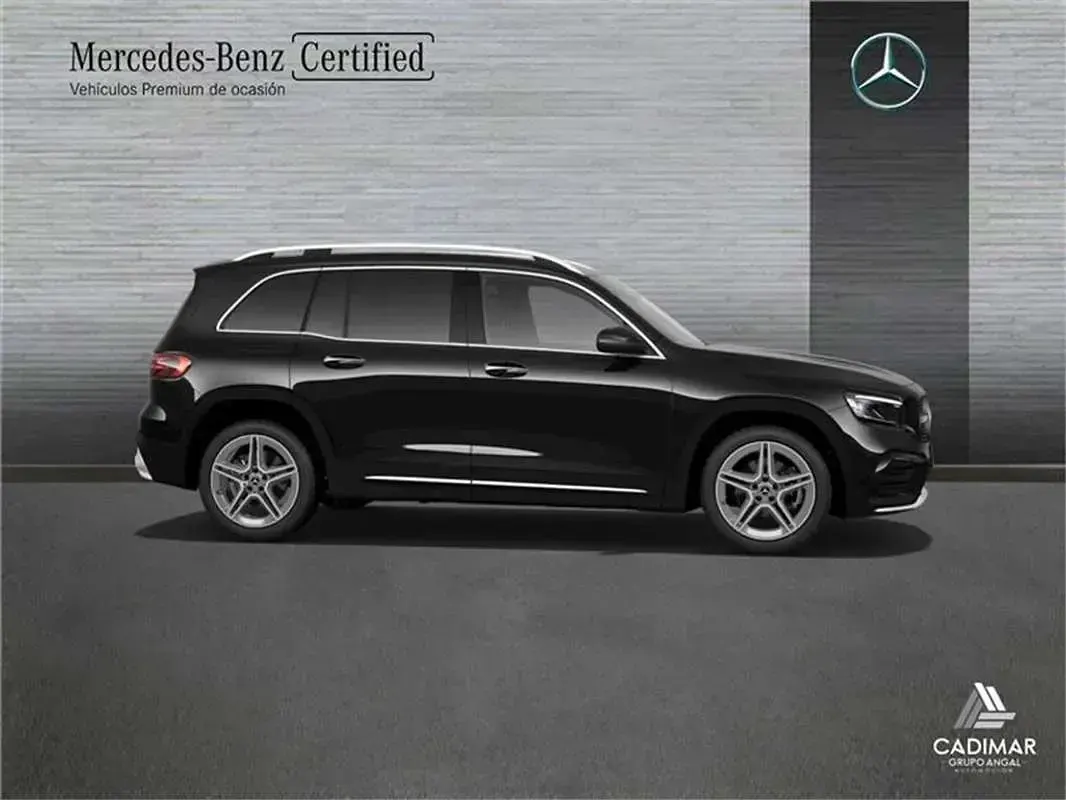 Usado Mercedes GLB200 150 CV (110 kW) 2024 SUV