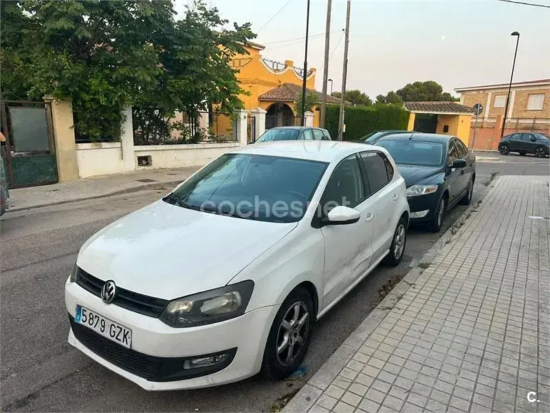 Usado VW Polo Advance 75 CV (55 kW) 2010 Blanco Utilitario