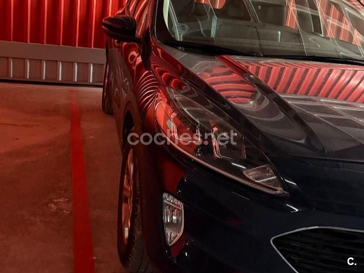 Usado Ford Kuga Trend 120 CV (88 kW) 2020 Azul SUV