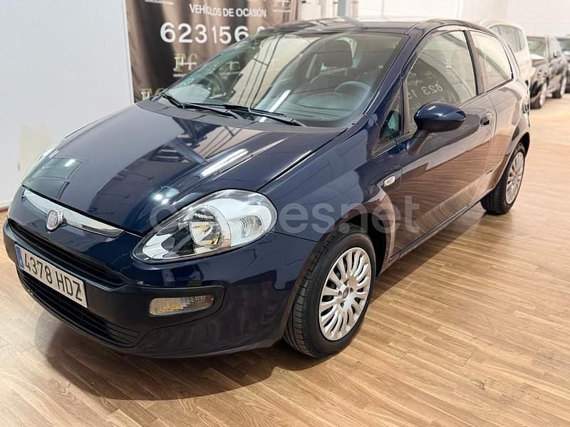 Azul Usado 2011 Fiat Punto Active Berlina | 4490 € (Precio justo) - Imagen 1/4