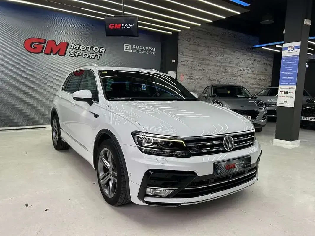 Usado VW Tiguan Sportline 190 CV (139 kW) 2017 Blanco SUV