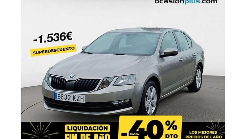 Usado Skoda Octavia Ambition 116 CV (85 kW) 2019 Beige Utilitario