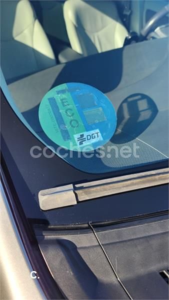 Usado Toyota Prius Eco 136 CV (100 kW) 2011 Gris / plata Berlina