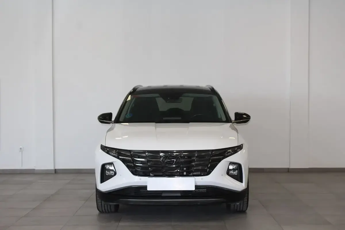 Usado Hyundai Tucson 136 CV (100 kW) 2021 Blanco SUV