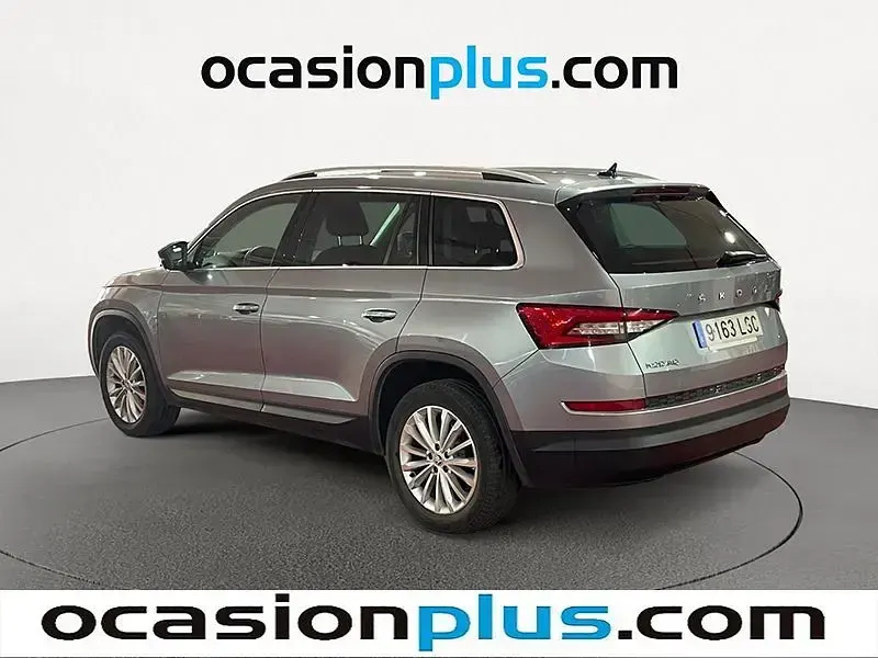 Usado Skoda Kodiaq Ambition 150 CV (110 kW) 2021 Gris SUV