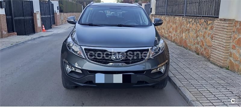 Usado Kia Sportage 115 CV (84 kW) 2011 Gris / plata SUV