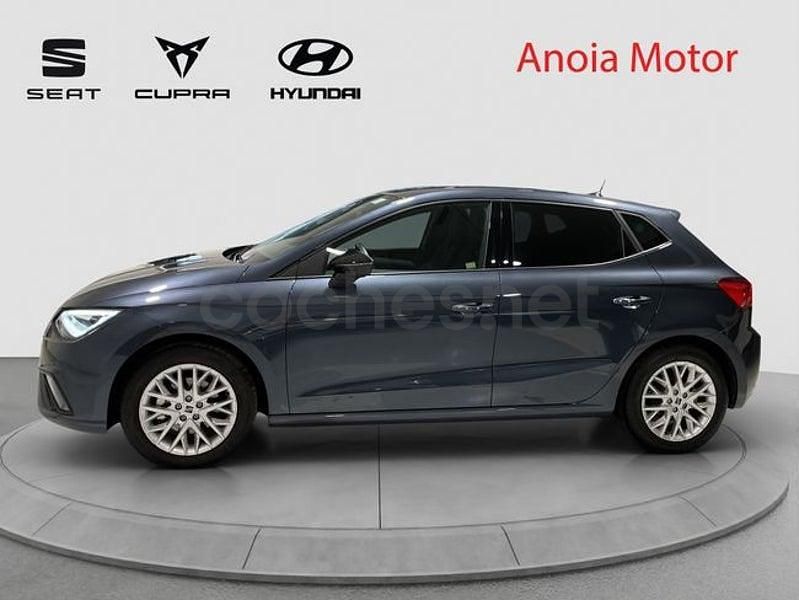 Usado Seat Ibiza FR 115 CV (84 kW) 2025 Gris / plata Utilitario