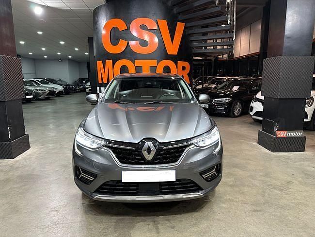 Usado Renault Arkana Techno 145 CV (106 kW) 2023 Gris SUV