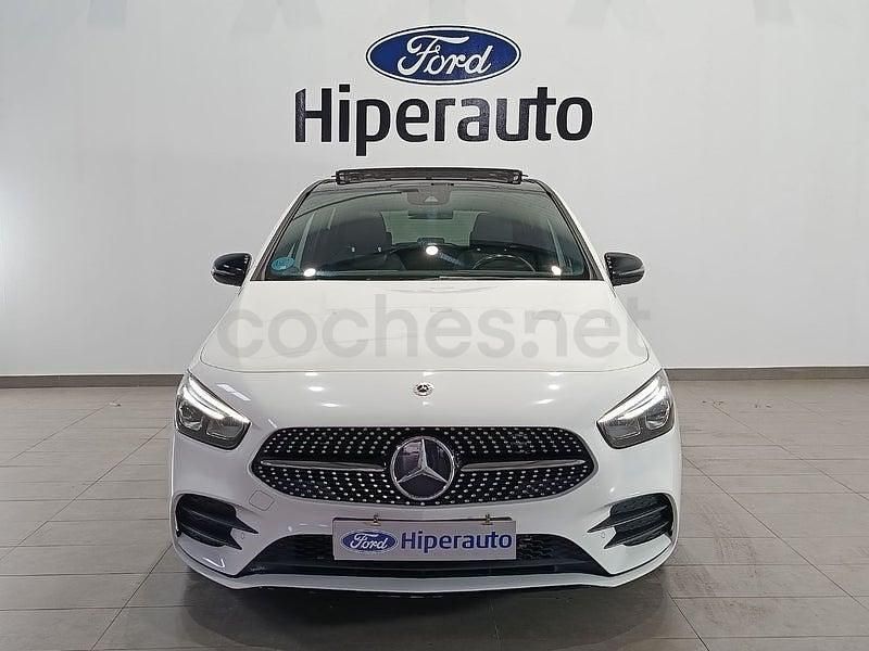 Begagnad Mercedes B180 116 HK (85 kW) 2022 Vit Minibuss
