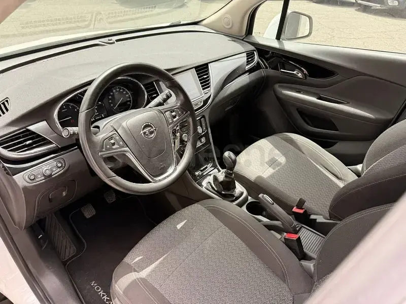 Usado Opel Mokka X Selective 140 CV (102 kW) 2017 Blanco SUV