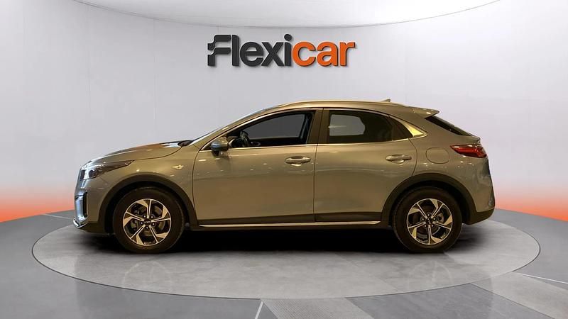 Usado Kia XCeed 160 HP (117 kW) 2023 Cinzento SUV