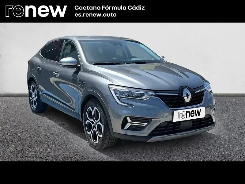 Usado Renault Arkana Techno 145 CV (106 kW) 2023 Gris SUV