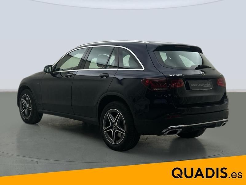 Usado Mercedes GLC300e AMG line 320 CV (235 kW) 2021 Azul SUV