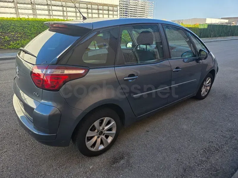 Usado Citroën C4 Picasso Seduction 112 CV (82 kW) 2012 Gris / plata Monovolumen