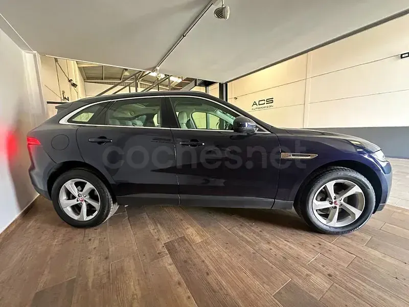 Usado Jaguar F-Pace Prestige 180 CV (132 kW) 2019 Azul SUV
