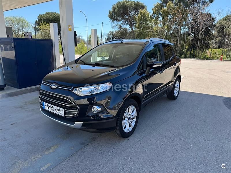 Usado Ford Ecosport Titanium 140 CV (102 kW) 2016 Gris / plata SUV