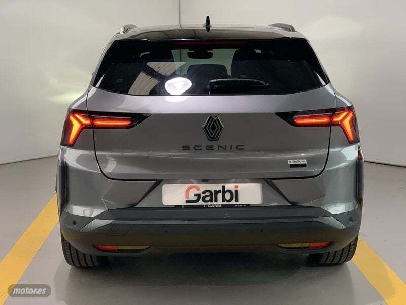 Gris Usado 2024 Renault Scénic Esprit Alpine Monovolumen | 39.000 € (Caro) - Imagen 1/1