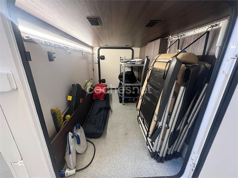 Usado Ford Transit Custom Limited 185 CV (136 kW) 2020 Blanco Monovolumen