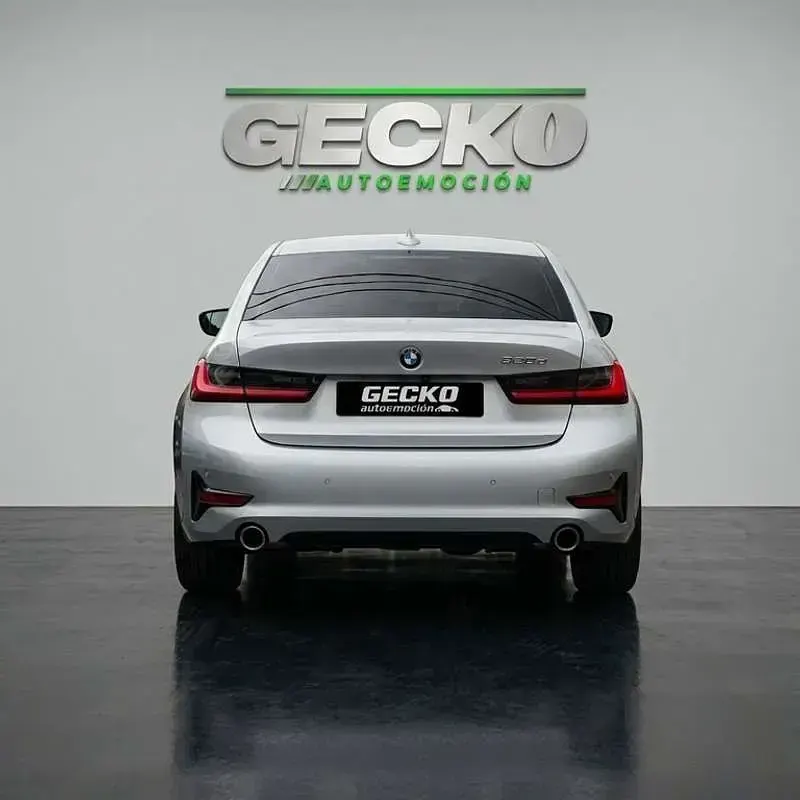 Usado BMW 320 190 CV (139 kW) 2020 Gris Berlina