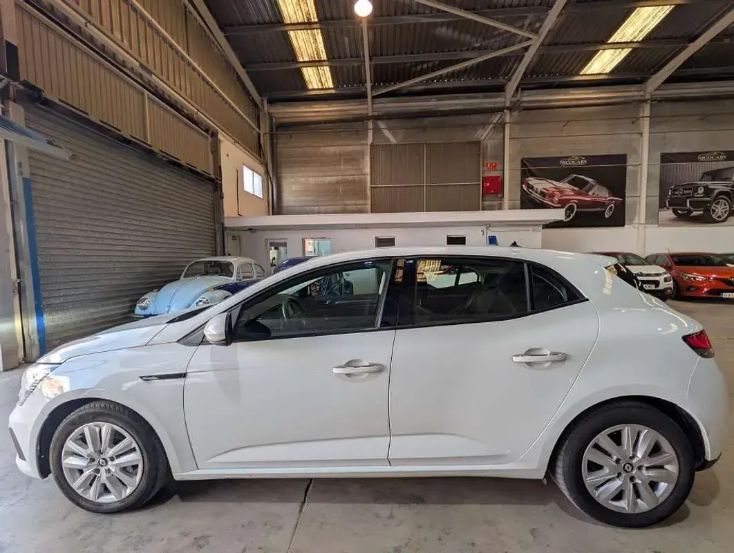Usado Renault Mégane IV Business 116 CV (85 kW) 2023 Utilitario