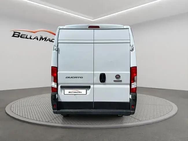 Usado Fiat Ducato 140 CV (102 kW) 2022 Blanco Van
