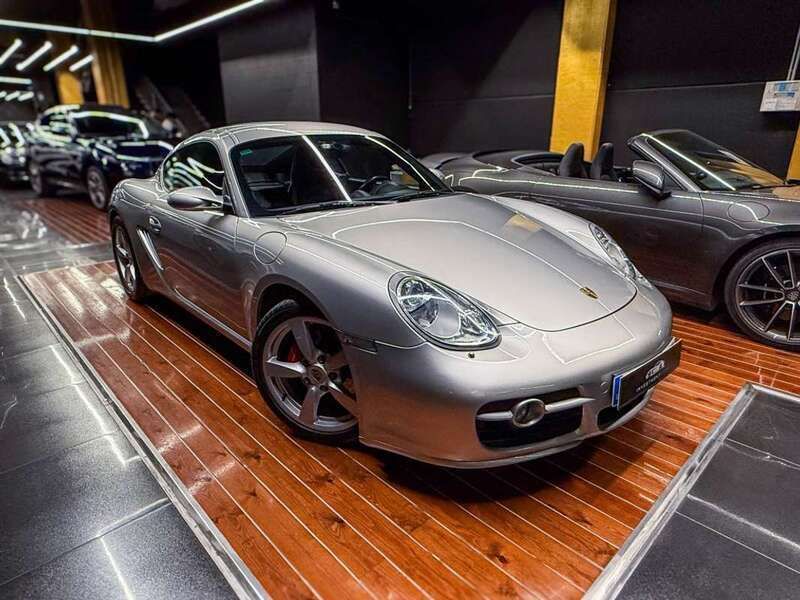 Plateado Usado 2007 Porsche Cayman S Coupe | 34.900 € - Imagen 1/4