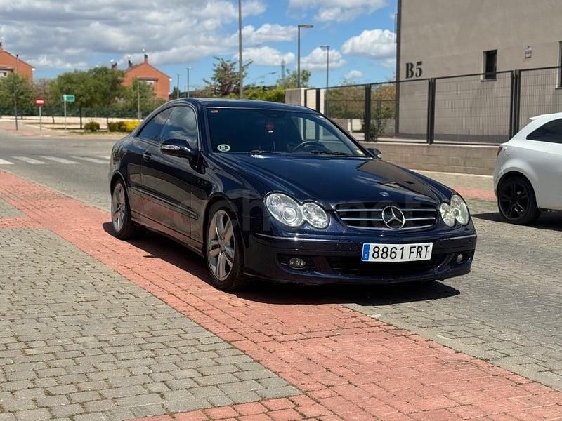 Usado Mercedes CLK350 Avantgarde 272 CV (200 kW) 2007 Negro Coupe