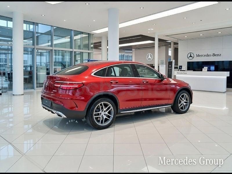 Usado Mercedes GLC250 204 CV (150 kW) 2018 Rojo Coupe