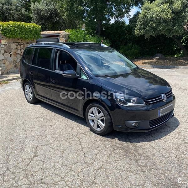 Usado VW Touran Advance 140 CV (102 kW) 2013 Negro Monovolumen