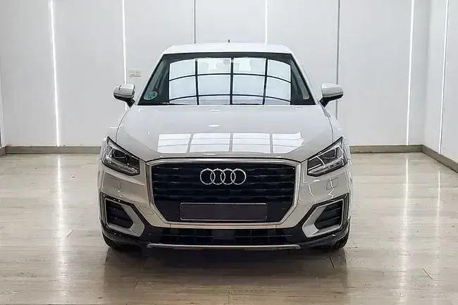 Usado Audi Q2 Design 116 CV (85 kW) 2020 Blanco SUV