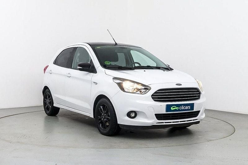 Usado Ford Ka Ultimate 85 CV (62 kW) 2018 Blanco Berlina
