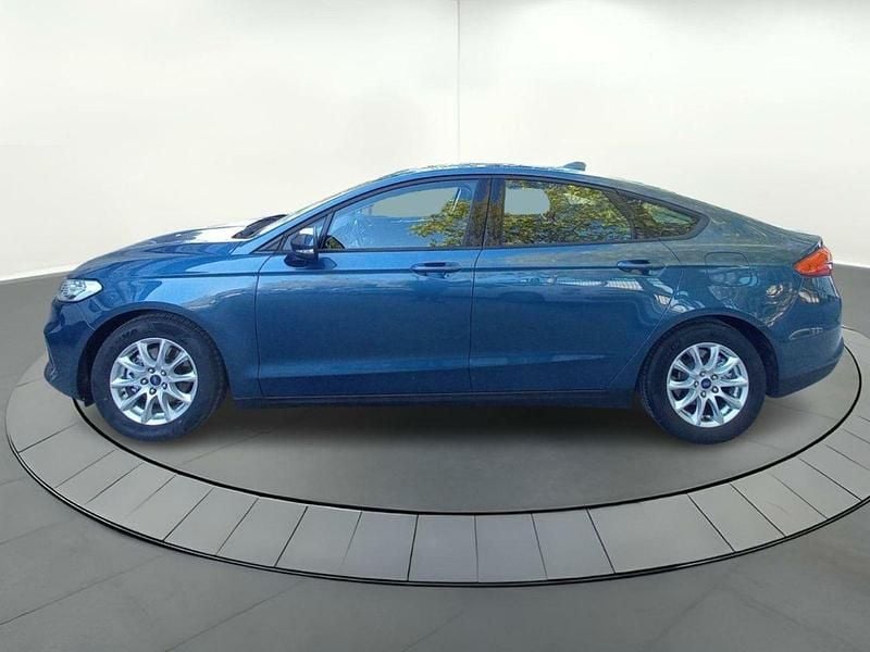 Usado Ford Mondeo Trend 150 CV (110 kW) 2019 Azul Familiar