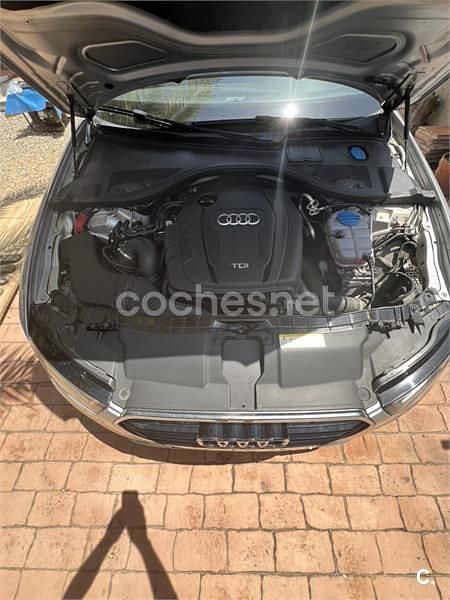 Usado Audi A6 Advanced 177 CV (130 kW) 2013 Gris / plata Familiar